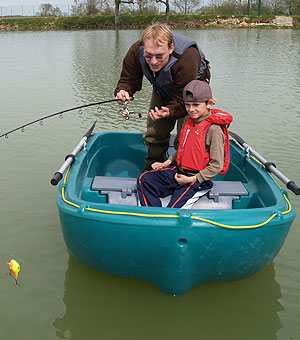 vente barque p&ecirc;che Fun Yak 440